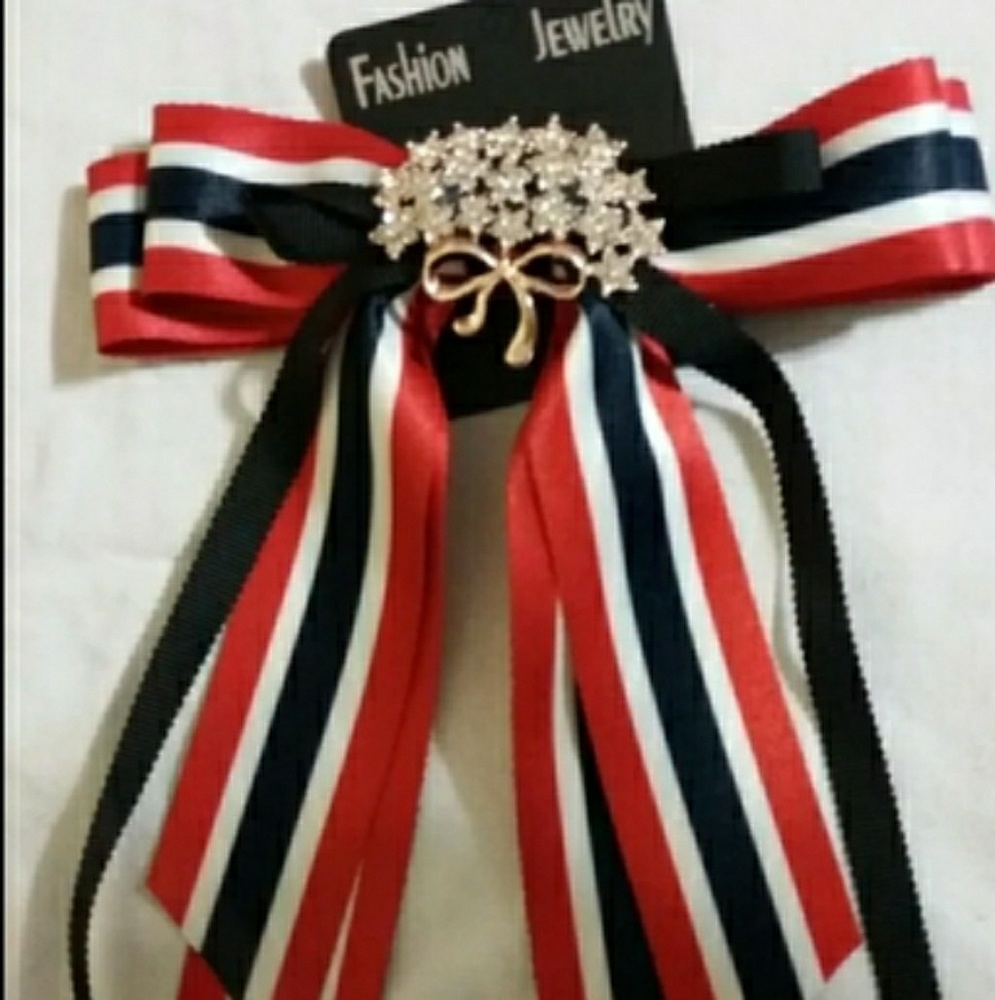 Pin Bow